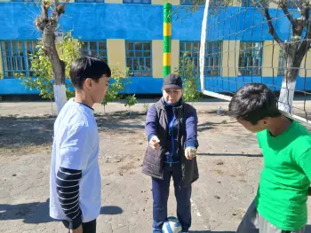 "ВОЛЕЙБОЛ-БIРЛIК ПЕН ЕПТIЛIК ОЙЫНЫ"