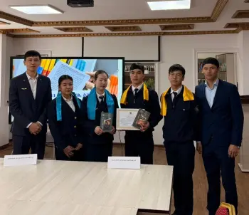 "ҚАҒАЗ КІТАП ПА, ӘЛДЕ ЦИФРЛЫҚ ОҚУ ТИІМДІ МЕ?"